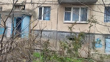 район тец: 3 комнаты, 58 м², 104 серия, 1 этаж, Старый ремонт — 2