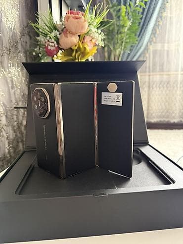 дисплей huawei: Huawei Mate X3, Новый, 512 ГБ, цвет - Черный — 3