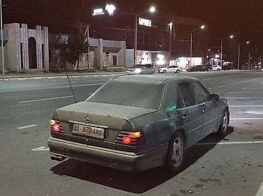 бампер 470: Mercedes-Benz W124: 1994 г., 3.2 л, Автомат, Газ, Седан — 3