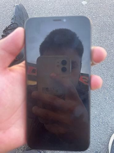 мобил: IPhone Xs, Золотой — 2