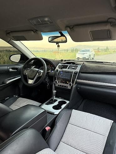Toyota Camry: 2012 г., 2.5 л, Автомат, Бензин, Седан — 6