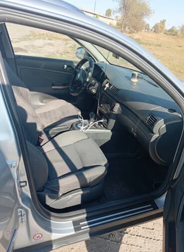 с связи с переездом: Volkswagen Passat: 2004 г., 2.5 л, Автомат, Дизель, Универсал — 1