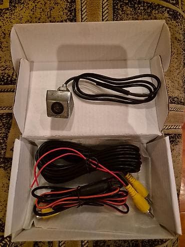 sora v2: Камера заднего вида аналоговая 
Для автомобиля б/у 
Рабочая — 1