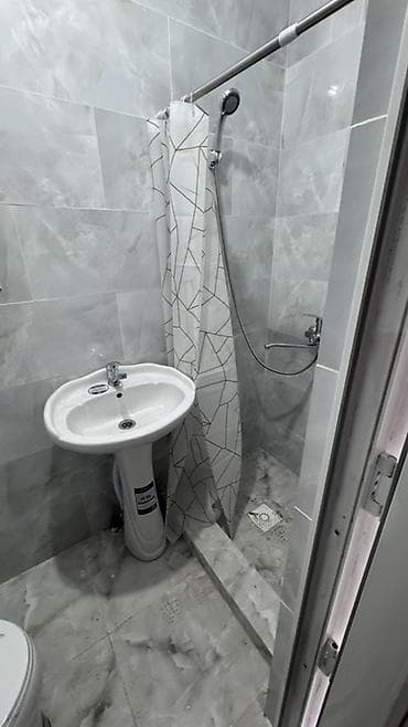 house kg бишкек: 2 комнаты, Собственник — 4
