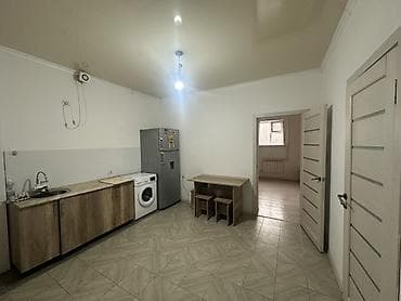 чортекова квартира: 2 комнаты, С мебелью полностью — 3