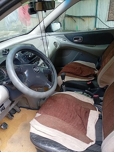 портерге багаж: Nissan Lafesta: 2002 г., 1.8 л, Механика, Бензин, Хэтчбэк — 2