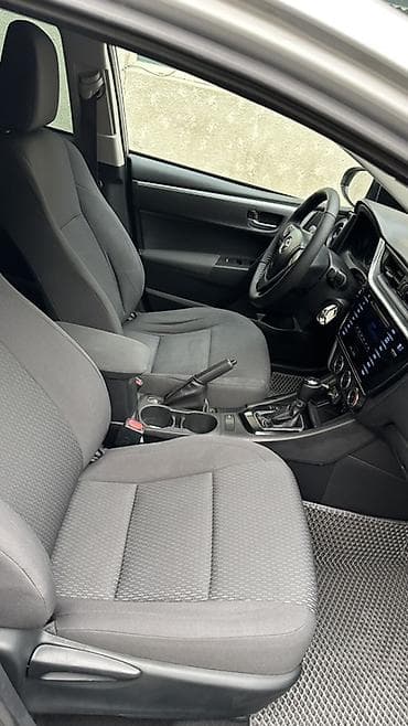королла 2017: Toyota Corolla: 2017 г., 1.6 л, Автомат, Бензин, Седан — 6