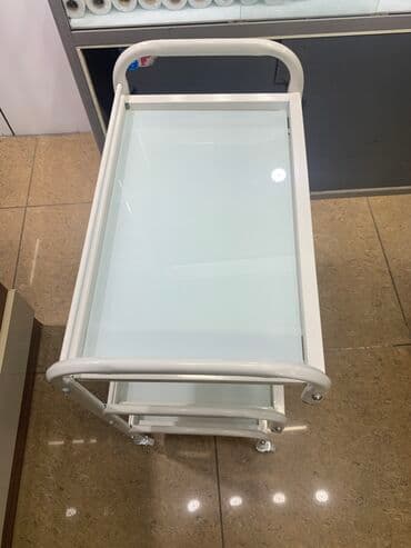 офисный кресло б у: Помощницы косметологические Ширина 52 см Высота 80 см Помощник — 3