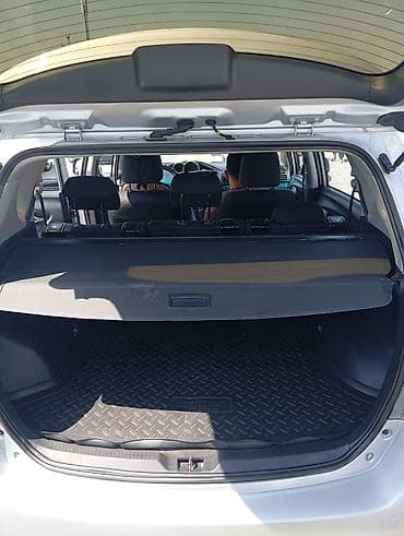 range rover 2004: Toyota Verso: 2009 г., 1.6 л, Механика, Бензин, Минивэн — 5
