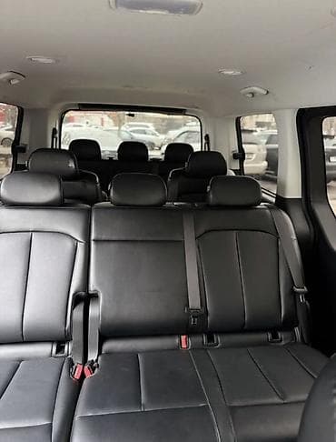 tayota progres: Hyundai Staria: 2022 г., Автомат, Дизель, Минивэн — 5