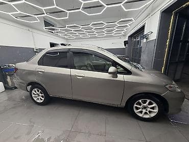 Honda Город: 2003 г., 1.5 л, Автомат, Бензин, Седан — 5