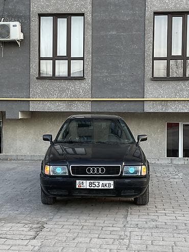 Audi: Audi 80: 1993 г. — 2