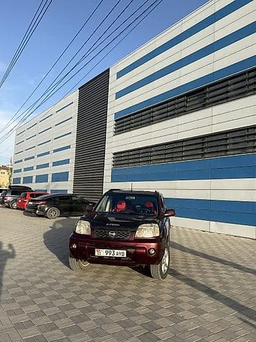 toyota hilux 2016: Nissan X-Trail: 2002 г., 2 л, Механика, Газ, Кроссовер — 2