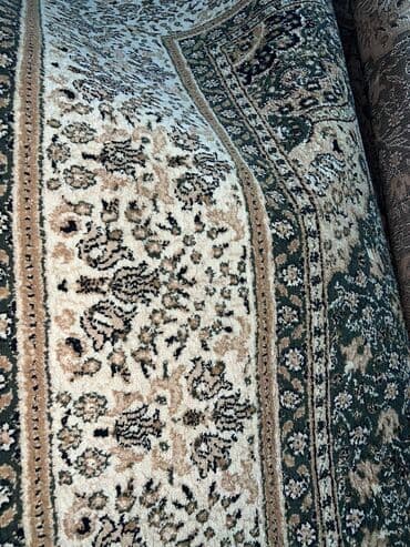 ищу ковры: Ковер Б/у, 400 * 250 — 2