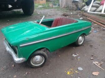 детские машины на аккумуляторе с пультом в оше: Продаю детский педальный москвич. 2 серия переходная, редкая. Под — 4