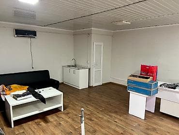 аренда помещений джал: Продаю Офис на первой улице Салиева! Офисное помещение или помещение — 4