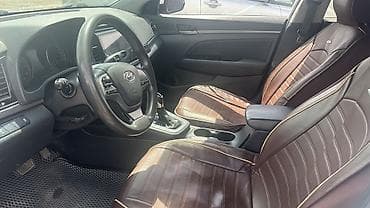 hyundai rexton: Hyundai Avante: 2017 г., 1.6 л, Автомат, Бензин, Седан — 6