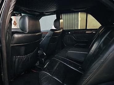 Унаа: Mercedes-Benz E-Class: 1994 г., 3.2 л, Кол менен иштөөчү, Бензин, Седан — 6