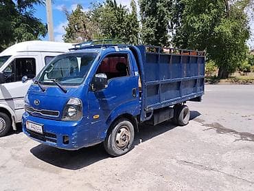 bongo: Легкий грузовик, Kia, Стандарт, 3 т, Б/у — 3