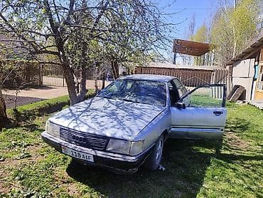 м 20: Audi 100: 1988 г., 2 л, Ручные, Бензин, Седан — 5