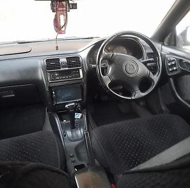 subaru outbreak: Subaru Legacy: 1995 г., 2 л, Автомат, Бензин, Универсал — 5