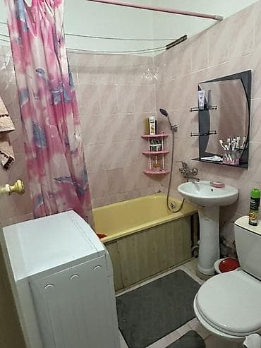 квартира с баней: 1 комната, 38 м², 105 серия, 3 этаж, Косметический ремонт — 9