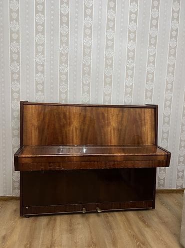 Продаю Пианино Беларус в отличном состоянии много лет в одних руках