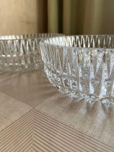 стоимость фарфоровых статуэток: Хрусталь 2 шт ! НОВОЕ ДИАМЕТР 24 см Адрес ул Советская / Бокомбаева — 3