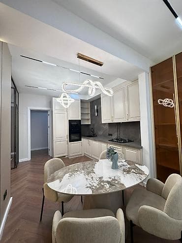 там кж: 2 комнаты, 77 м², 8 этаж — 10