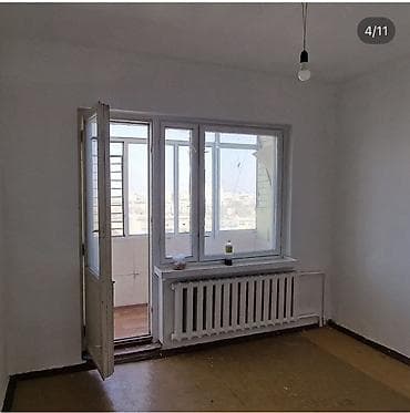 Недвижимость: 2 комнаты, 66 м², 106 серия, 9 этаж, Косметический ремонт — 7