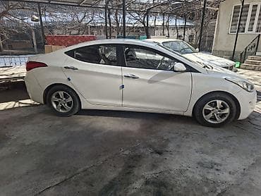 camry 2020: Hyundai Avante: 2011 г., 1.6 л, Автомат, Бензин, Седан — 4