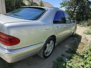 Mercedes-Benz E-Class: 1997 г., 3.2 л, Автомат, Бензин, Седан — 4