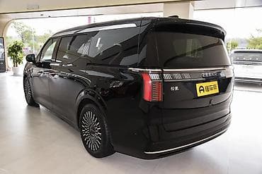 passat b2: Zeekr 009: | 2025 г. Минивэн — 5