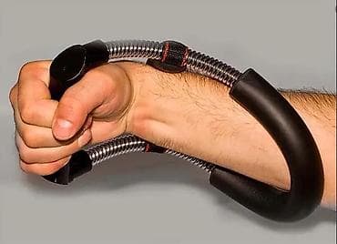 эластичный бинт: Упражнения с эспандером очень разнообразны и прекрасно подходят для — 1