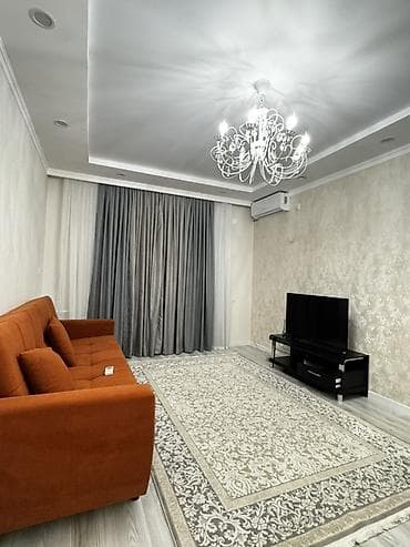 Квартиры: Планировка и отделка Мебель и оснащение - Диван, подушки, ковры. - — 2