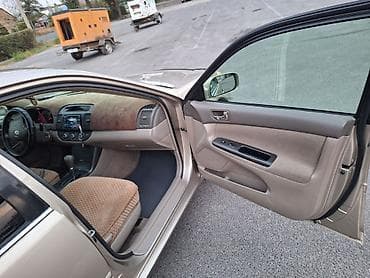 corolla 2004: Toyota Camry: 2005 г., 2.4 л, Автомат, Бензин, Седан — 10
