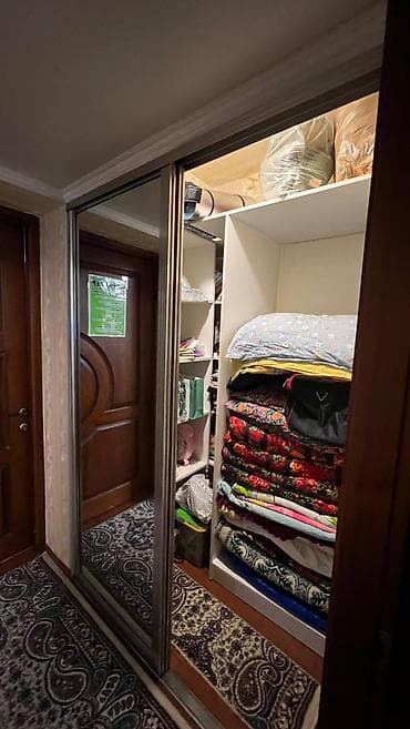 юг 2 мкр: 3 комнаты, 58 м², Индивидуалка, 2 этаж, Старый ремонт — 5