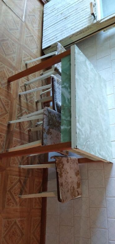 салют бишкек цена: Продаю мебель в хорошем состоянии. Кухонный стол раскладной -1500 сом — 6