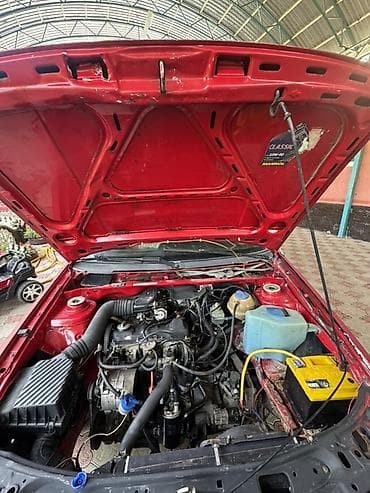Транспорт: Volkswagen Passat Variant: 1991 г., 1.8 л, Механика, Бензин, Универсал — 8