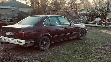 накладка на глушитель: BMW 5 series: 1991 г., 2.5 л, Механика, Седан — 3