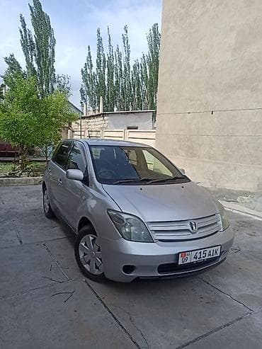 обмен с моей доплатой: Toyota Ist: 2004 г., 1.3 л, Автомат, Бензин — 1