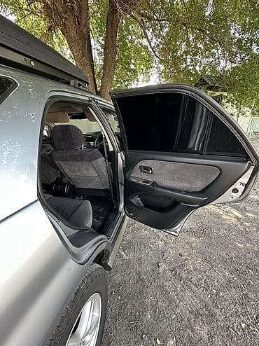 toyot: Toyota Harrier: 2001 г., 2.4 л, Автомат, Газ — 5