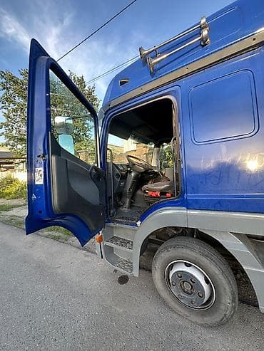 спальный на спринтер: Кабина Mercedes-Benz Б/у, Оригинал — 10