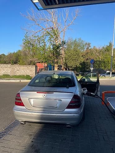 Mercedes-Benz E-Class: 2005 г., 2.7 л, Автомат, Дизель, Седан