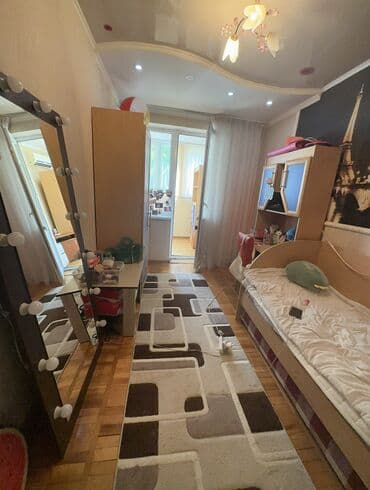 сдаётся квартира район кудайберген: 3 бөлмө, 130 кв. м, Жеке план, 2 кабат, Эски ремонт — 4