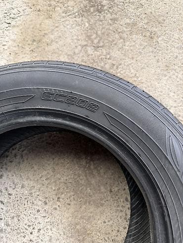 saka diska: Пара летних шин Dunlop EC202 - Размер: 185/65 R14 - Индекс — 4
