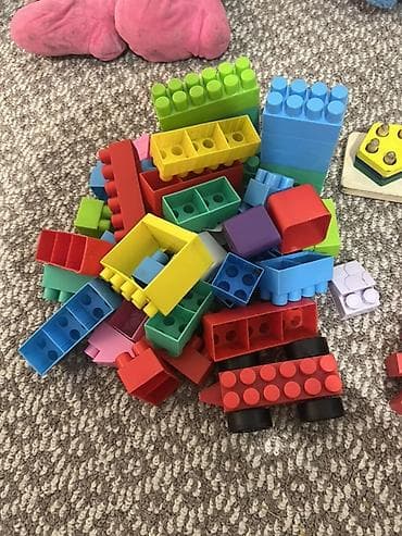 развивающие игрушки для детей 4 лет: Большой набор детских игрушек Состав: - Крупные пластиковые — 2