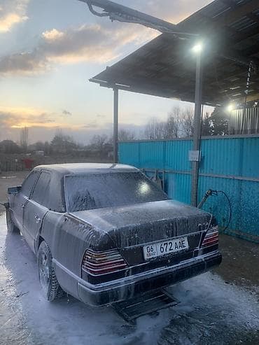 belarus mtz 80: Mercedes-Benz W124: 1991 г., 2 л, Ручные, Седан — 8