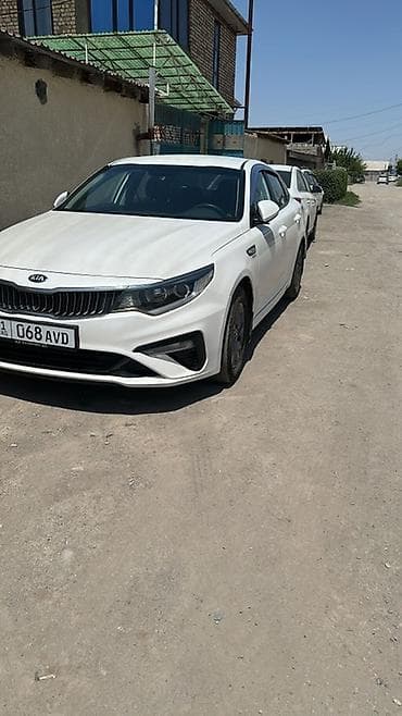 бир: Kia K5: 2019 г., 0.2 - engine capacity л, Автомат, Газ, Седан — 7