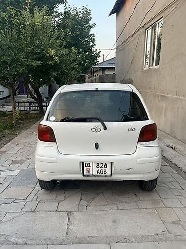 Продажа авто: Toyota Vitz: 2002 г., 1.3 л, Автомат, Бензин, Хэтчбэк — 2